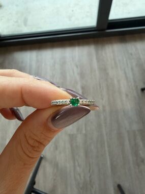 Emerald Accent Sterling Silver Ring with pavè - Green Center Stone - adjustable